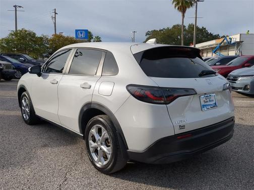 2023 Honda HR-V LX