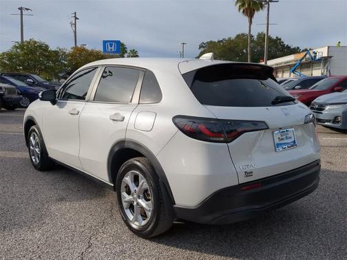 2023 Honda HR-V LX