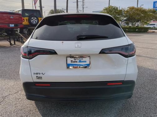 2023 Honda HR-V LX