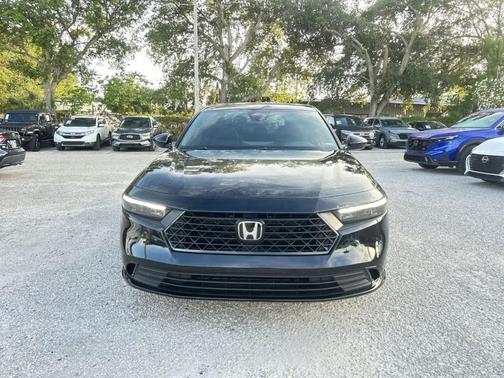 Crystal Black Pearl 2025 Honda Accord Hybrid Sport-L