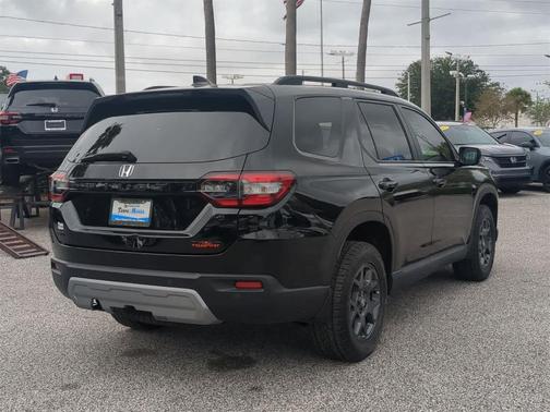 2024 Honda Pilot TrailSport