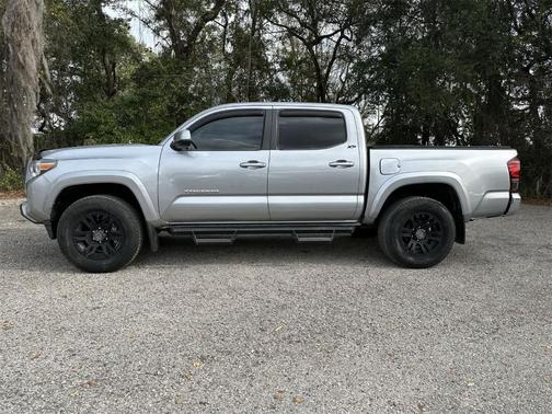 2018 Toyota Tacoma SR5