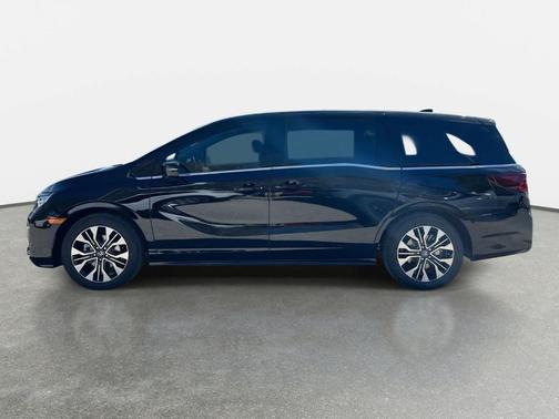 Crystal Black Pearl 2026 Honda Odyssey Elite