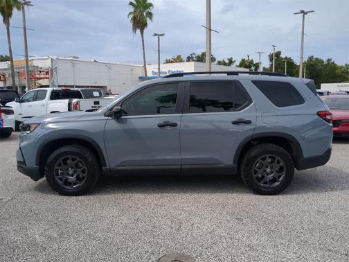 2025 Honda Pilot TrailSport