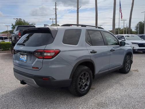 2025 Honda Pilot TrailSport