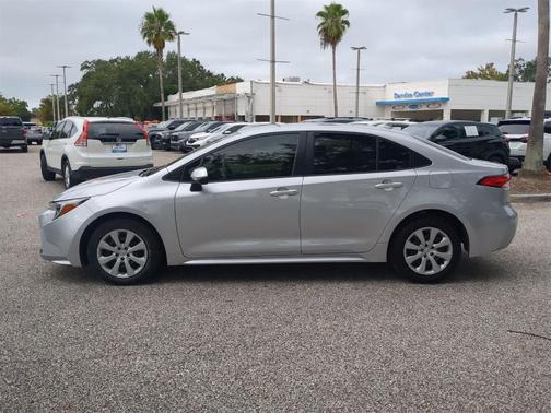 2024 Toyota Corolla Hybrid LE