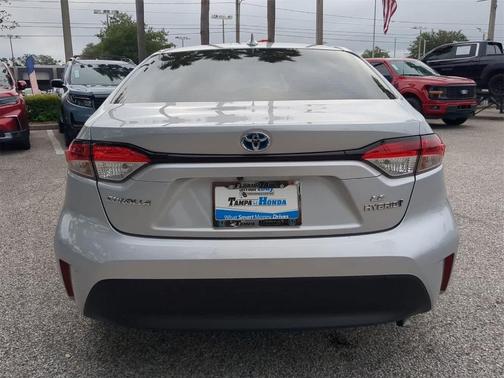 2024 Toyota Corolla Hybrid LE