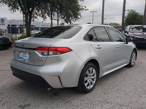 2024 Toyota Corolla Hybrid LE
