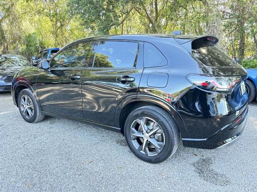 Crystal Black Pearl 2025 Honda HR-V EX-L