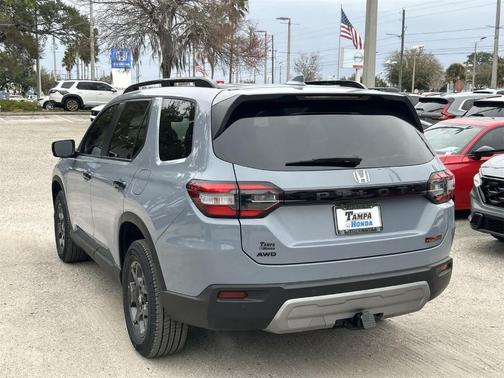 2025 Honda Pilot TrailSport