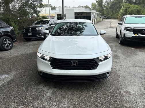 Platinum White Pearl 2024 Honda Accord Hybrid Touring