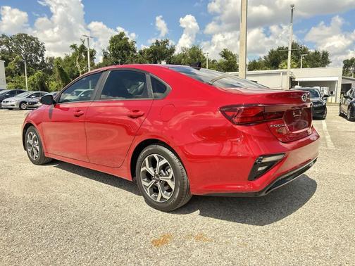 Currant Red 2019 Kia Forte LXS