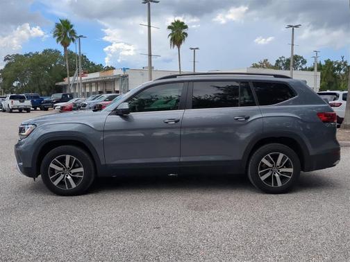 2022 Volkswagen Atlas 2.0T SE