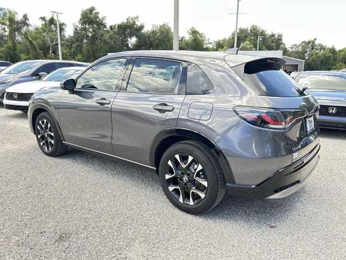Modern Steel Metallic 2026 Honda HR-V EX-L