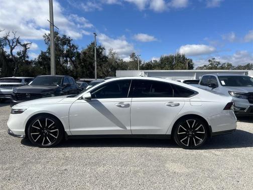 2023 Honda Accord Hybrid Touring