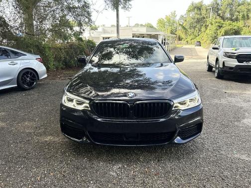 Carbon Black Metallic 2020 BMW 540 i