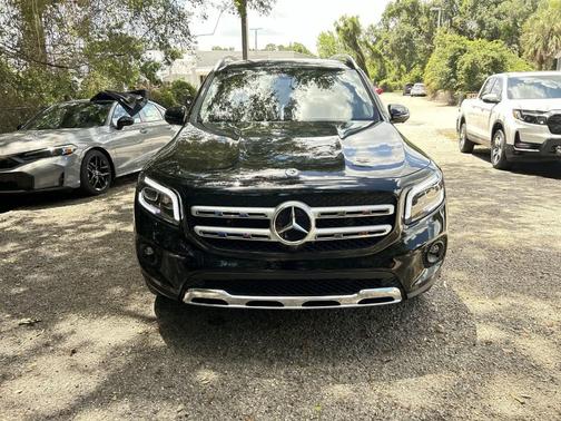 Midnight Black 2023 Mercedes-Benz GLB 250 Base