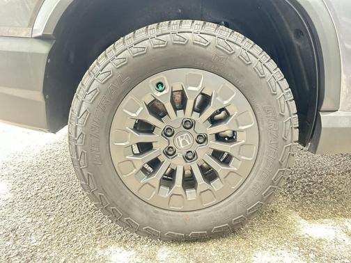 Modern Steel Metallic 2026 Honda Passport TrailSport