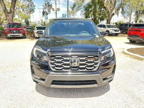 Crystal Black Pearl 2025 Honda Ridgeline TrailSport