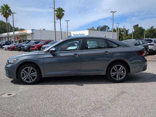 2024 Volkswagen Jetta 1.5T SE