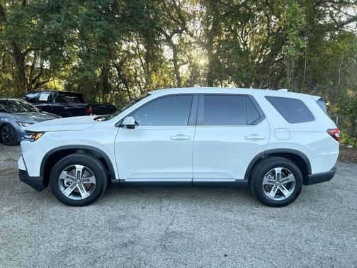 Platinum White Pearl 2025 Honda Pilot EX-L