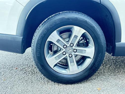 Platinum White Pearl 2025 Honda Pilot EX-L