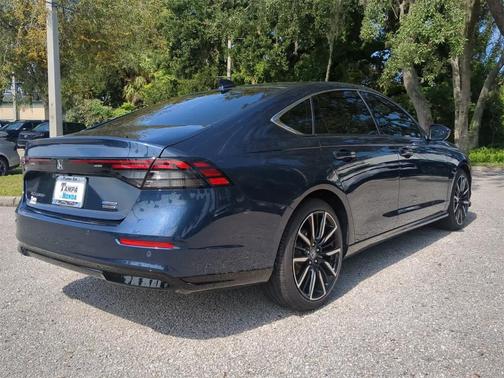 2025 Honda Accord Hybrid Touring