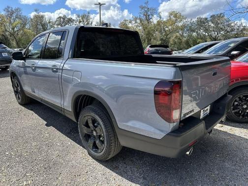 2026 Honda Ridgeline Black Edition Two-Tone