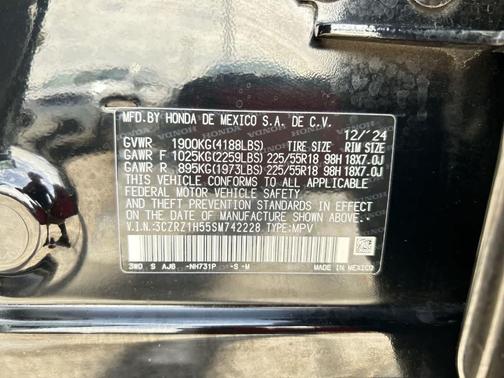 Crystal Black Pearl 2025 Honda HR-V Sport