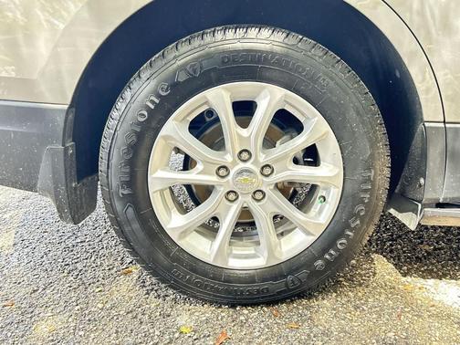 Pepperdust Metallic 2019 Chevrolet Equinox 1LT
