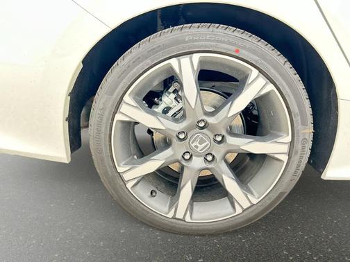 Platinum White Pearl 2026 Honda Civic Hybrid Sport Touring