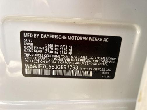 Mineral White Metallic 2018 BMW 540 i xDrive
