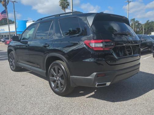 2024 Honda Pilot Sport