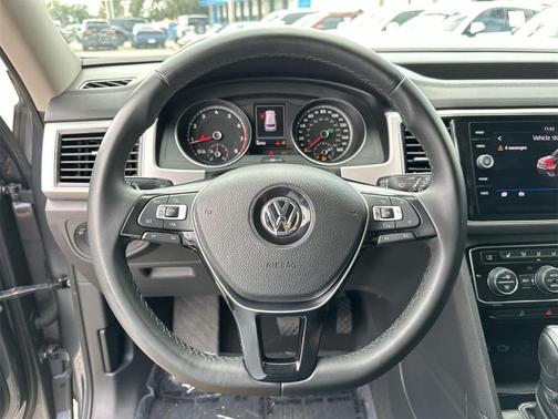 2018 Volkswagen Atlas 2.0T SEL