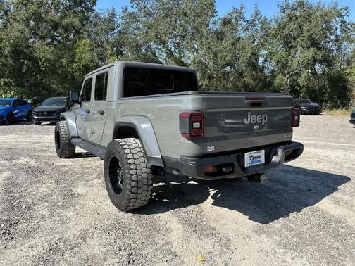 2020 Jeep Gladiator Overland