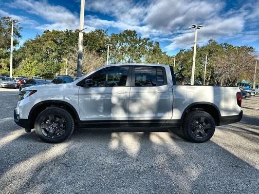Platinum White Pearl 2026 Honda Ridgeline TrailSport