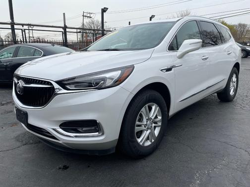 2020 Buick Enclave Essence