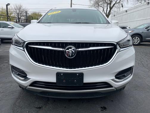 2020 Buick Enclave Essence