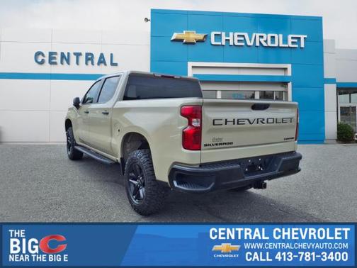 2022 Chevrolet Silverado 1500 Custom Trail Boss
