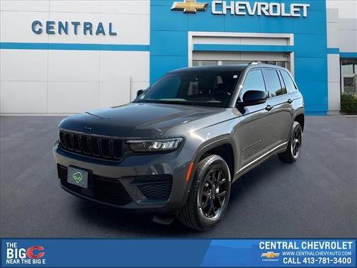 Baltic Gray Metallic Clearcoat 2025 Jeep Grand Cherokee Altitude