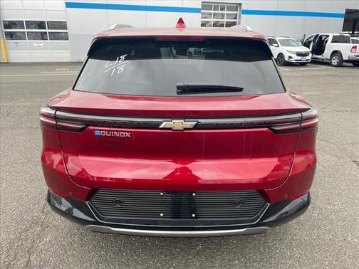 2025 Chevrolet Equinox EV LT
