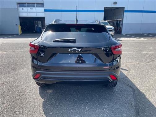 2025 Chevrolet Trax FWD 2RS