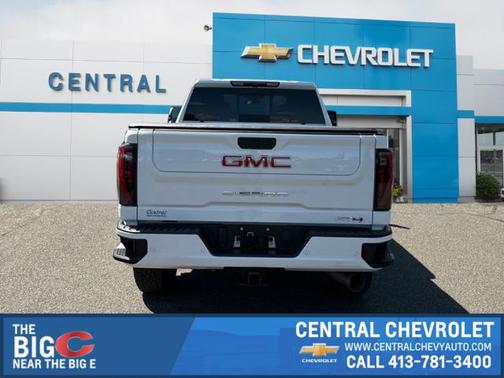 2024 GMC Sierra 2500 AT4