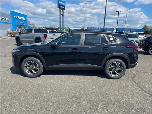 Mosaic Black Metallic 2026 Chevrolet Trax LT