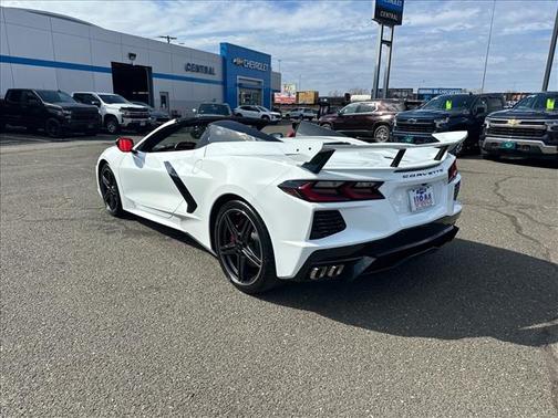 Arctic White 2026 Chevrolet Corvette Stingray w/1LT