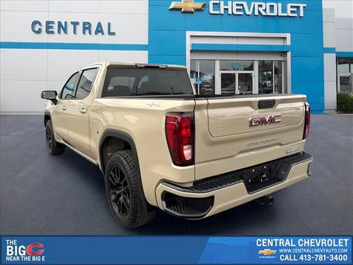 Desert Sand Metallic 2022 GMC Sierra 1500 Elevation