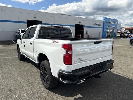 Summit White 2026 Chevrolet Silverado 1500 LT Trail Boss