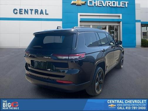 Diamond Black Crystal Pearlcoat 2023 Jeep Grand Cherokee L Altitude