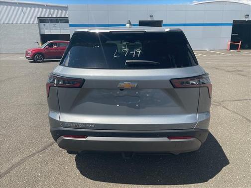 Sterling Gray Metallic 2026 Chevrolet Equinox 1LT