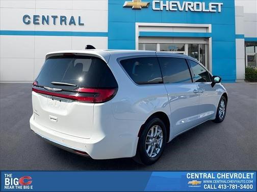 Bright White Clearcoat 2025 Chrysler Pacifica L